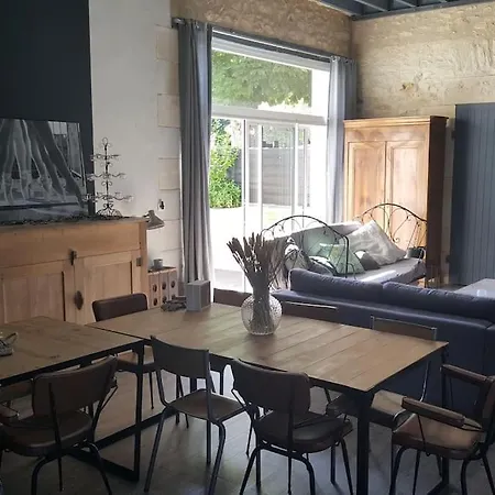 Grand Loft Design Avec Piscine Prox Futuroscope Дом отдыха Cisse