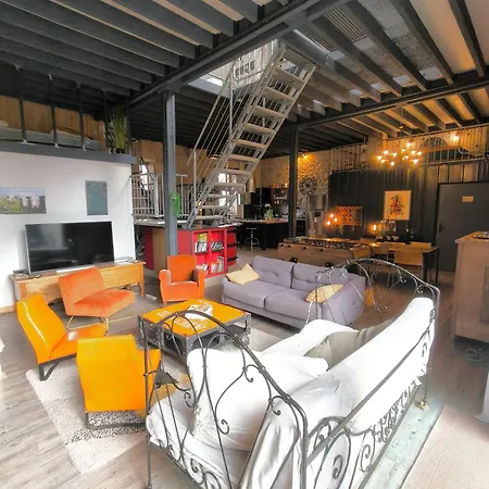 Nyaraló Grand Loft Design Avec Piscine Prox Futuroscope