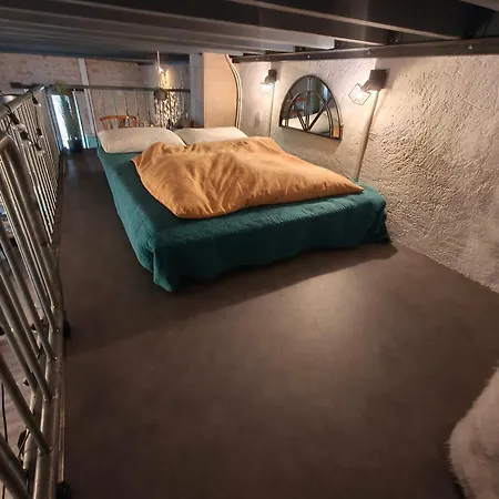 Grand Loft Design Avec Piscine Prox Futuroscope Nyaraló *